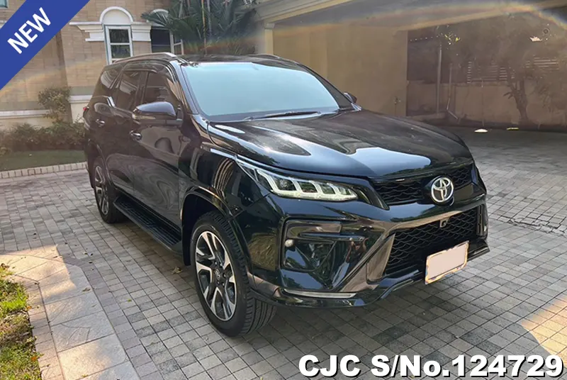 Toyota / Fortuner 2020