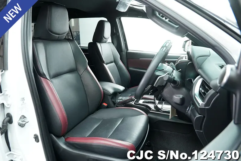 Toyota Fortuner in White for Sale Image 7