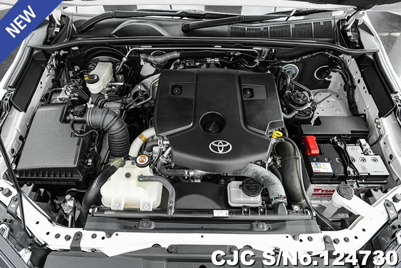 Toyota Fortuner in White for Sale Image 14