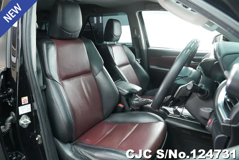 Toyota Fortuner in Black for Sale Image 7
