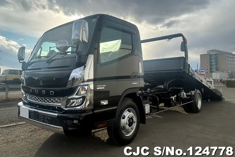 2025 Mitsubishi / Canter Stock No. 124778