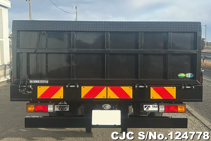 2025 Mitsubishi / Canter Stock No. 124778