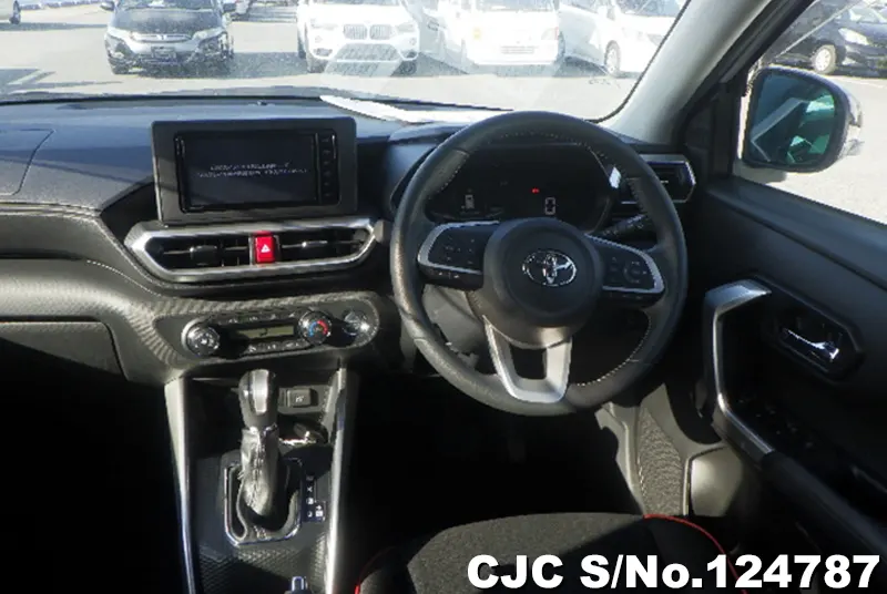 2020 Toyota / Raize Stock No. 124787