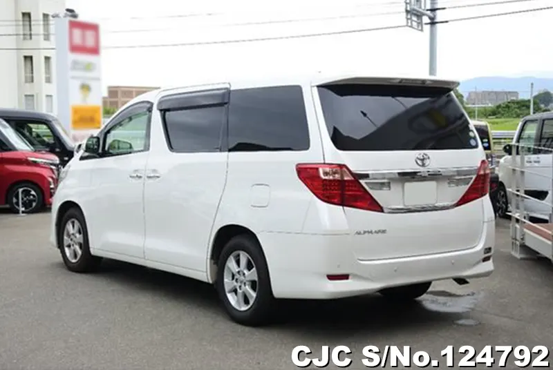Toyota Alphard in White for Sale Image 1