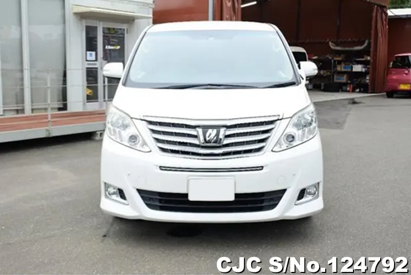 Toyota Alphard in White for Sale Image 3