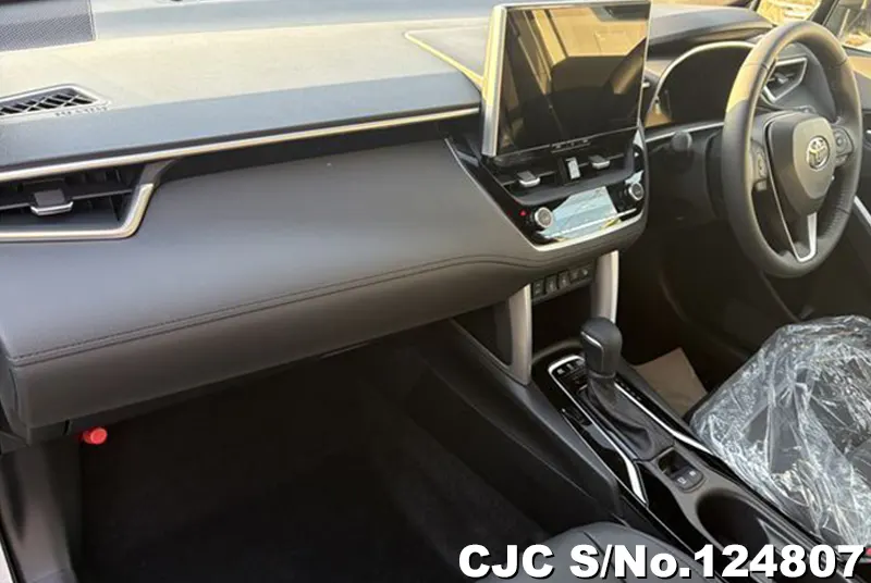 Toyota Corolla Cross in White for Sale Image 5