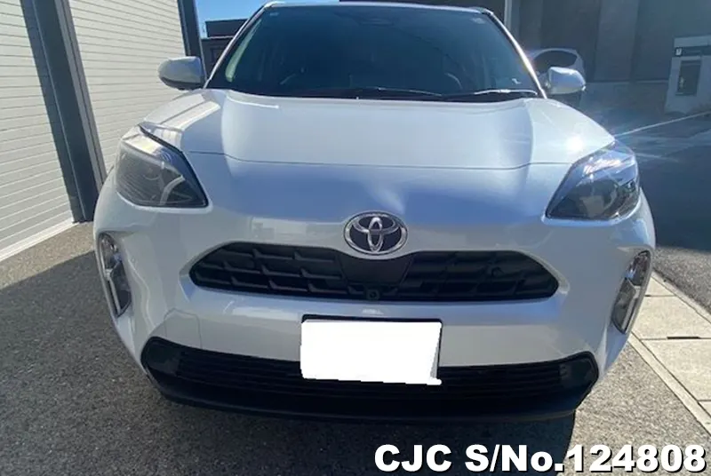 Toyota Yaris Cross in Pearl for Sale Image 4
