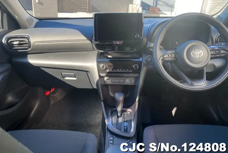 Toyota Yaris Cross in Pearl for Sale Image 9