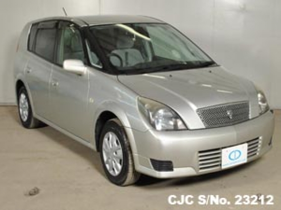 2001 Toyota / Opa Stock No. 23212