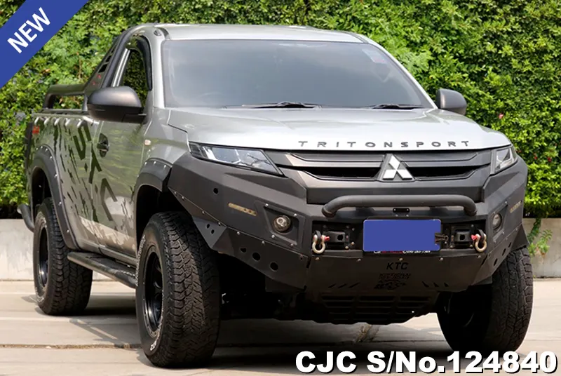 Mitsubishi / Triton 2020
