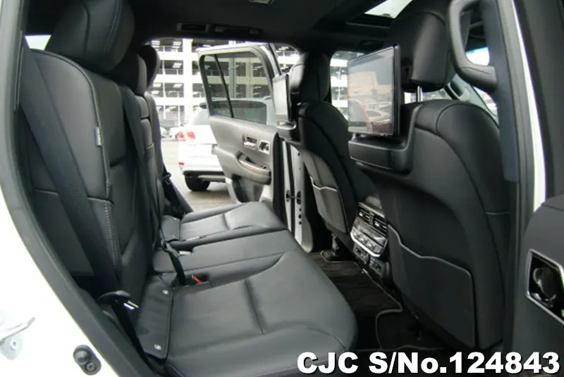 2021 Toyota / Land Cruiser Stock No. 124843