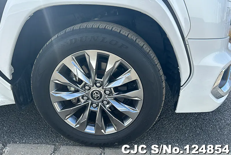 2021 Toyota / Land Cruiser Stock No. 124854