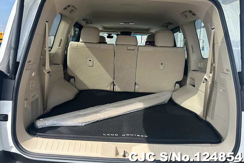 2021 Toyota / Land Cruiser Stock No. 124854