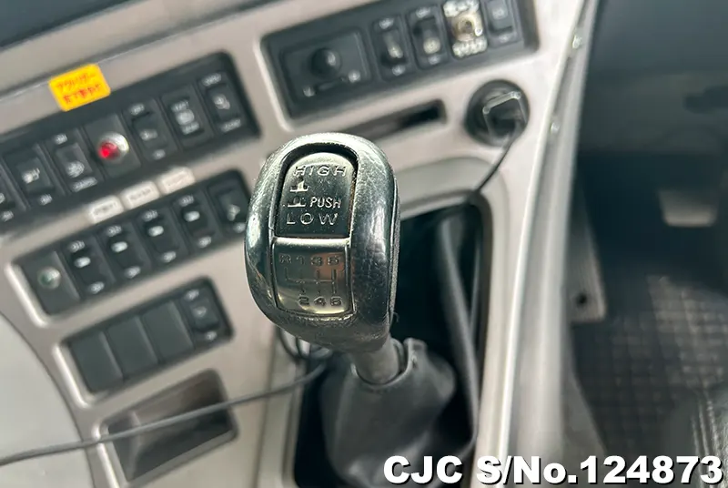 2011 Nissan / UD Stock No. 124873