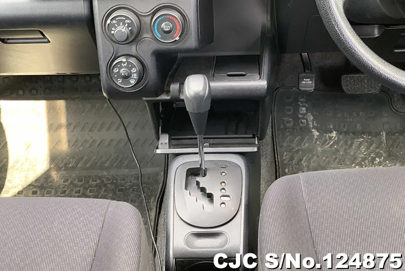 2015 Toyota Succeed Van White for sale | Stock No. 124875