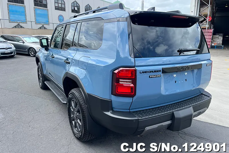 Toyota Land Cruiser 250 in Blue for Sale Image 1