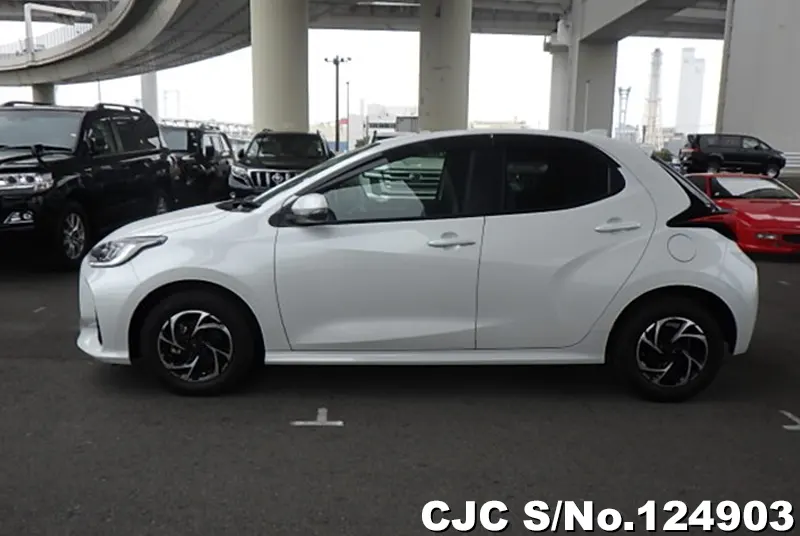2022 Toyota / Yaris Stock No. 124903