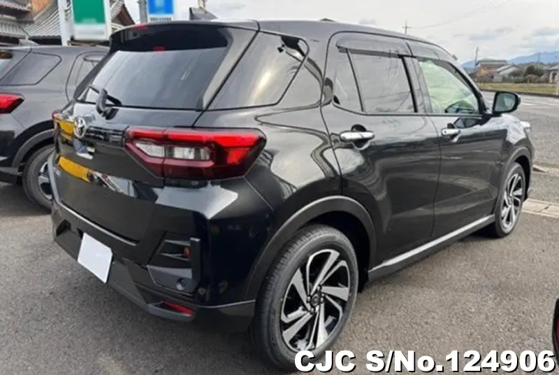 Toyota Raize in Black for Sale Image 2