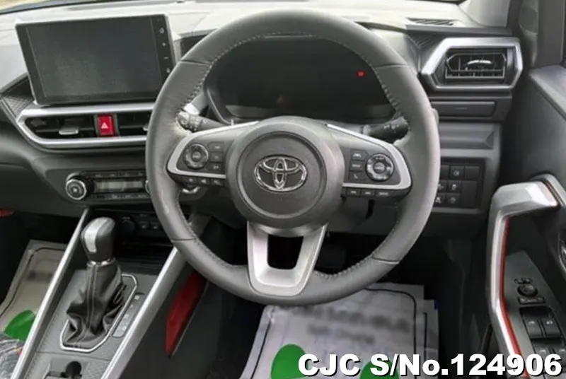 Toyota Raize in Black for Sale Image 5