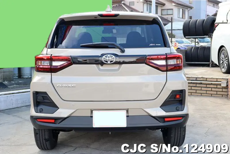Toyota Raize in Brown for Sale Image 5