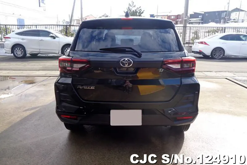 Toyota Raize in Black for Sale Image 3