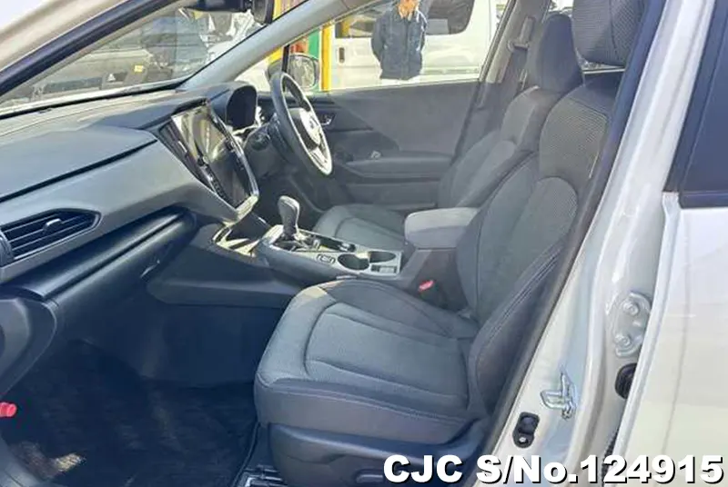 Subaru Crosstrek in White for Sale Image 5