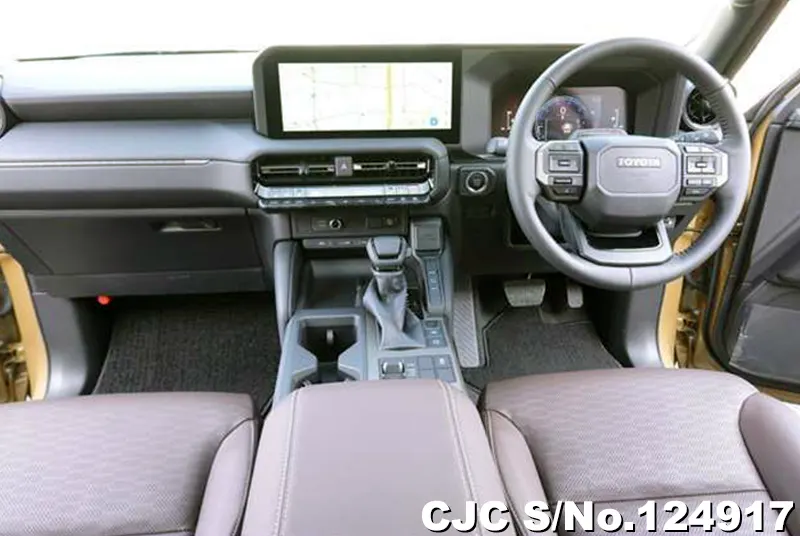 Toyota Land Cruiser 250 in Sand x Light Gray for Sale Image 9