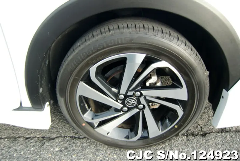 2021 Toyota / Raize Stock No. 124923