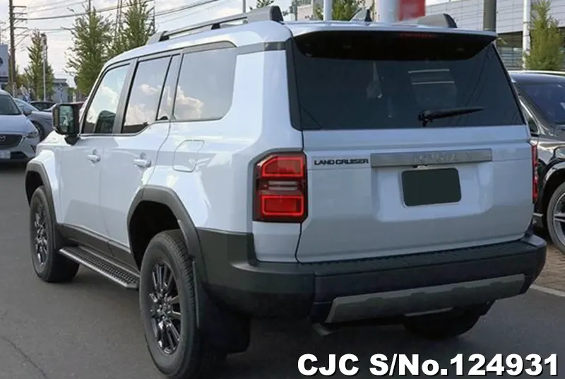 Toyota Land Cruiser 250 in White for Sale Image 1