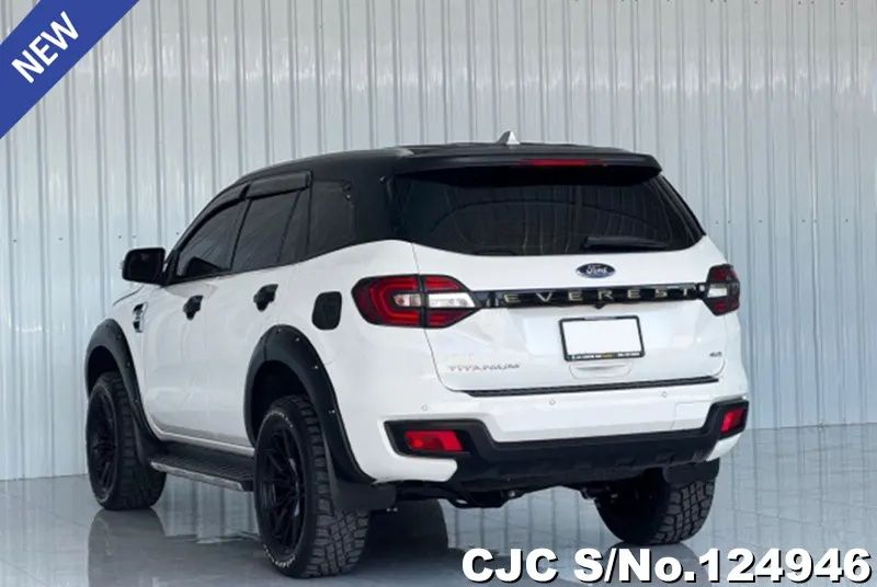 Ford Everest in White for Sale Image 2