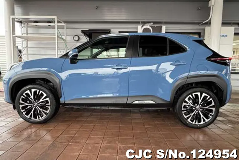 Toyota Yaris Cross in Blue for Sale Image 7