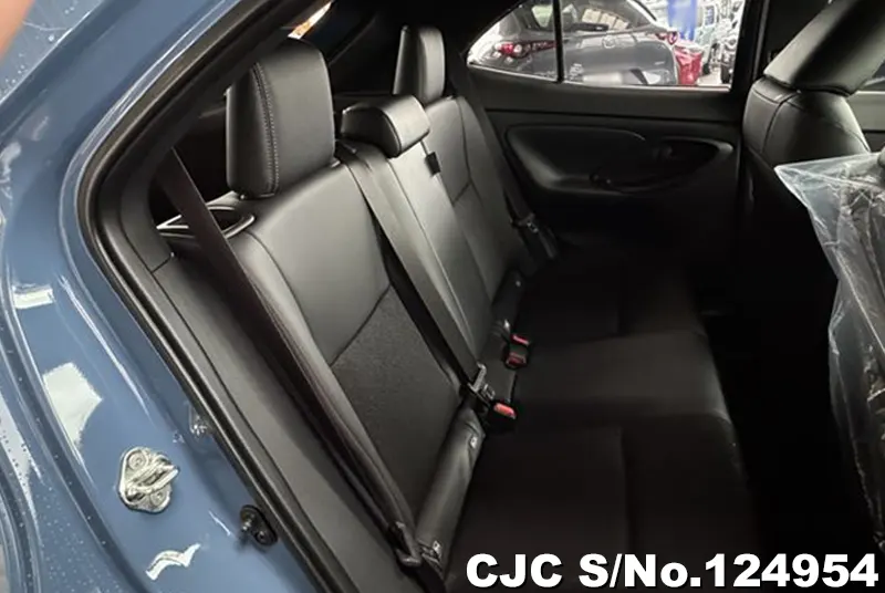 Toyota Yaris Cross in Blue for Sale Image 12