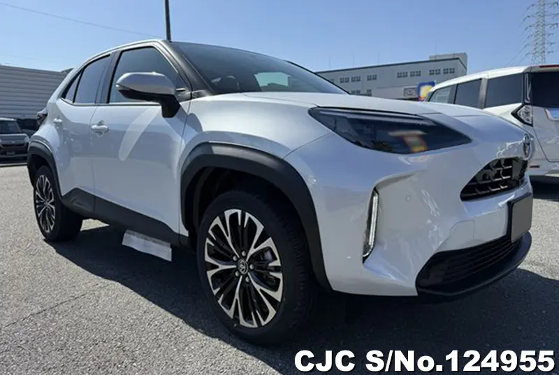 Toyota / Yaris Cross 2025