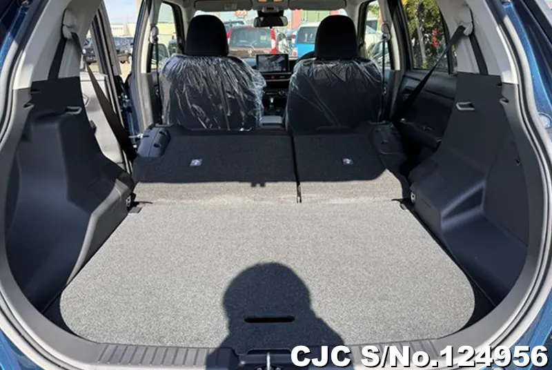 Toyota Raize in Black for Sale Image 8