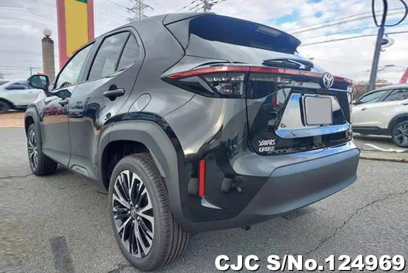 Toyota Yaris Cross in Black for Sale Image 1