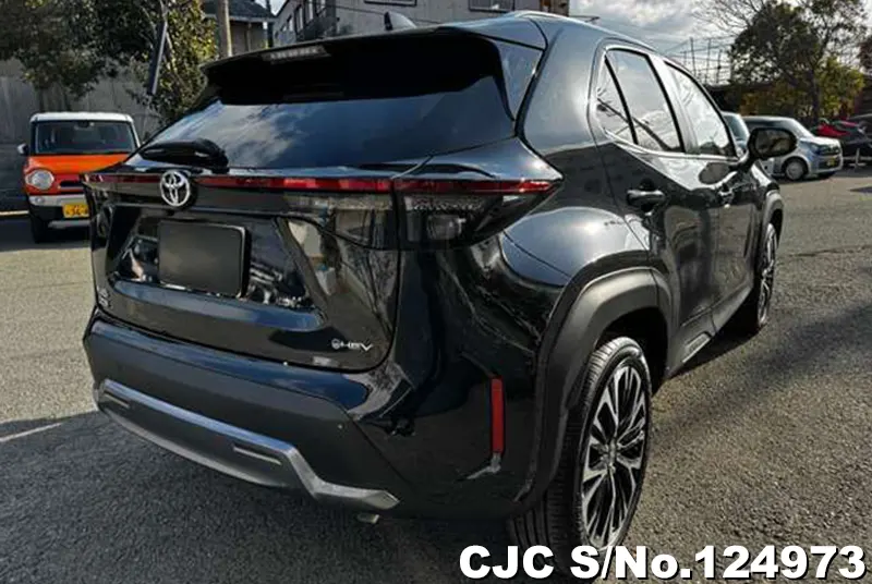 Toyota Yaris Cross in Black for Sale Image 2