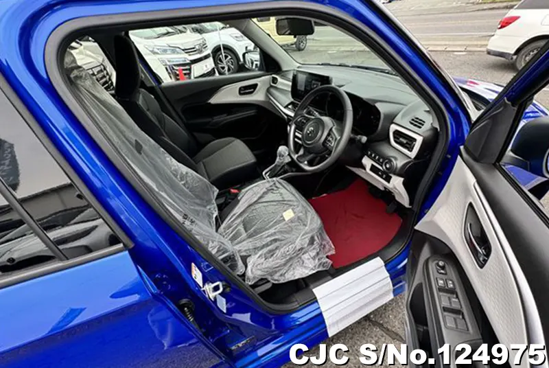 Suzuki Swift in Blue for Sale Image 5