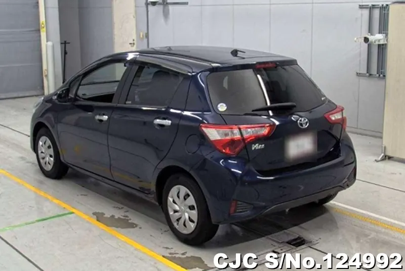 Toyota Vitz in Blue for Sale Image 1