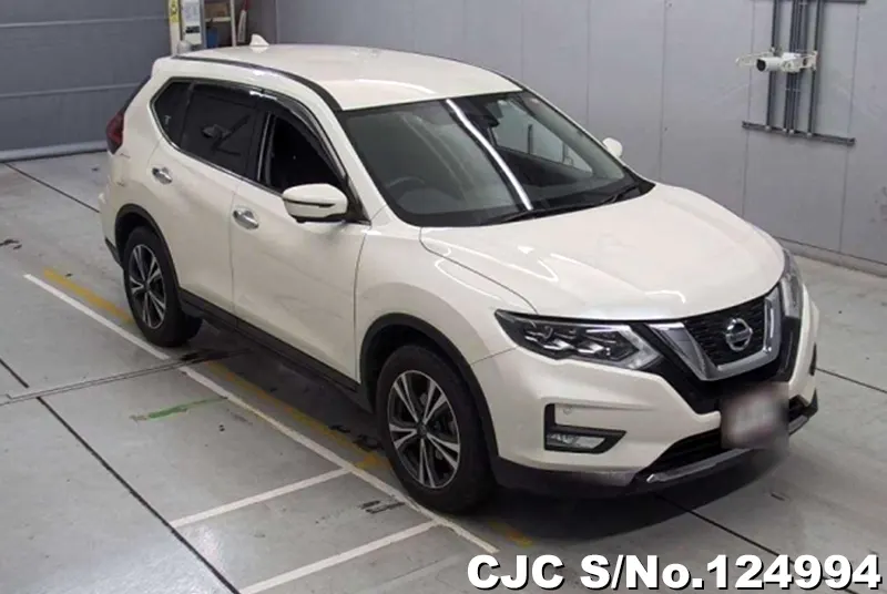Nissan / X-Trail 2018