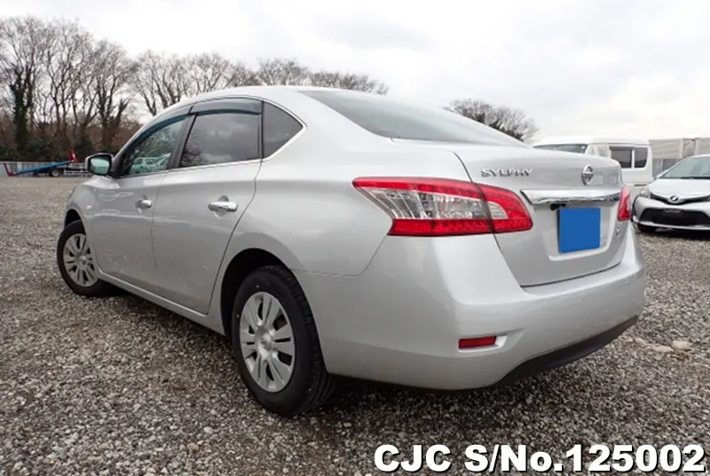 Nissan Sylphy in Silver for Sale Image 1