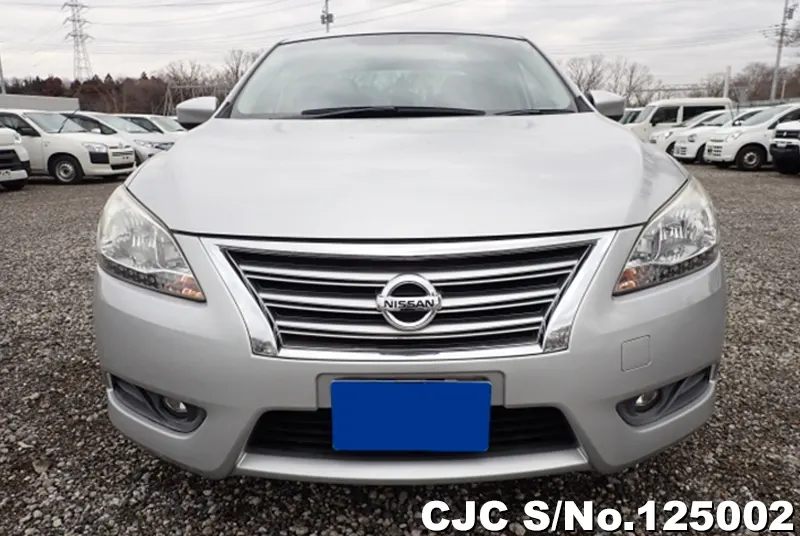 Nissan Sylphy in Silver for Sale Image 2