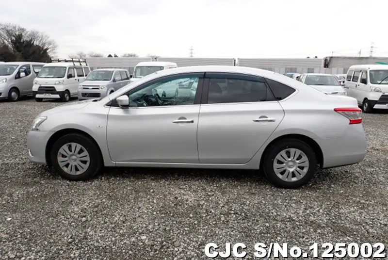 Nissan Sylphy in Silver for Sale Image 5