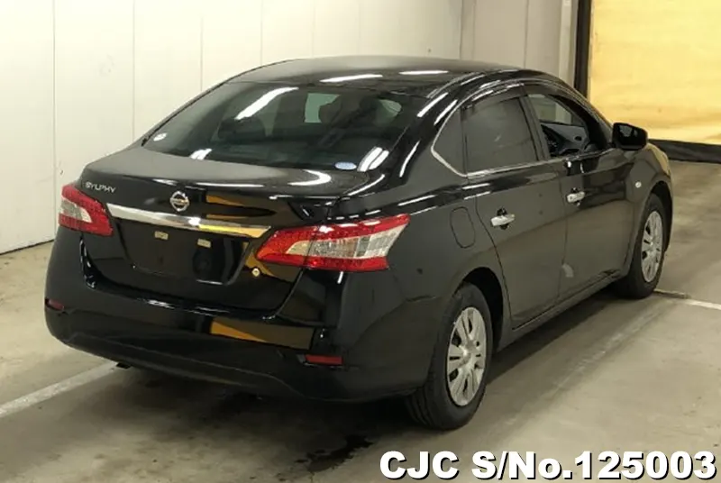 Nissan Sylphy in Black for Sale Image 2