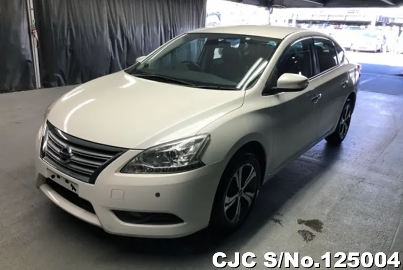 Nissan Sylphy in White for Sale Image 3