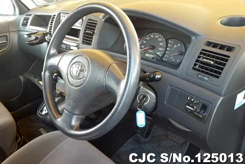 Toyota Spacio in Silver for Sale Image 6