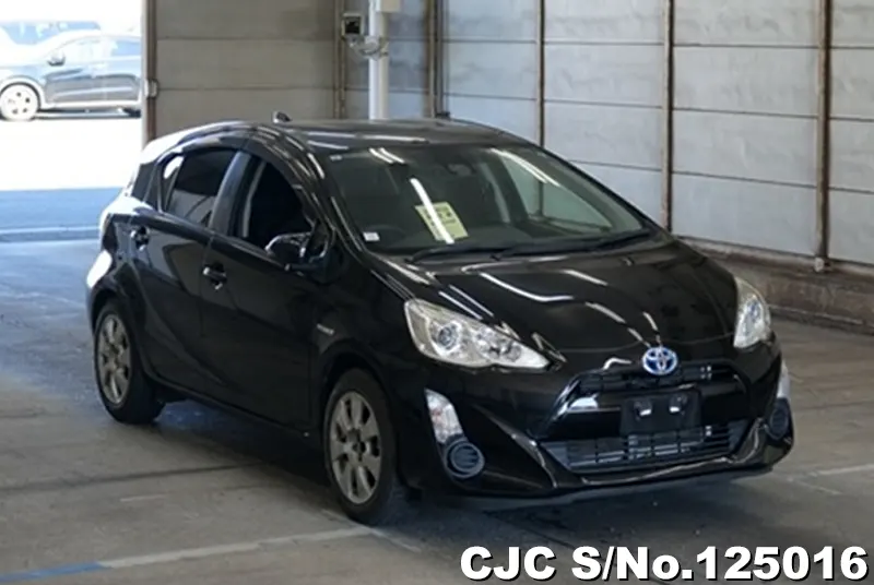 Toyota / Aqua 2016