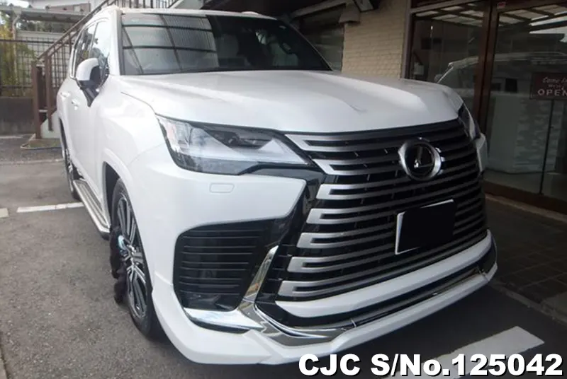 Lexus / LX 600 2024