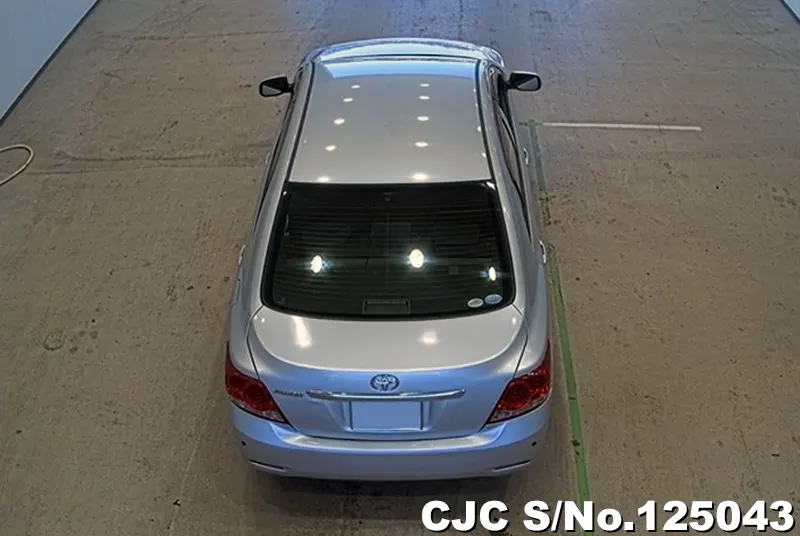 Toyota Allion in Silver for Sale Image 2