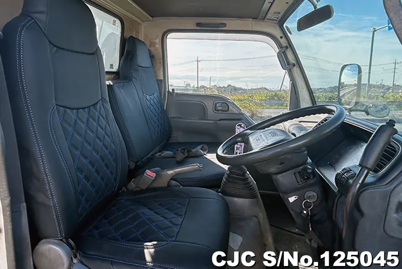 2006 Isuzu / Elf Stock No. 125045