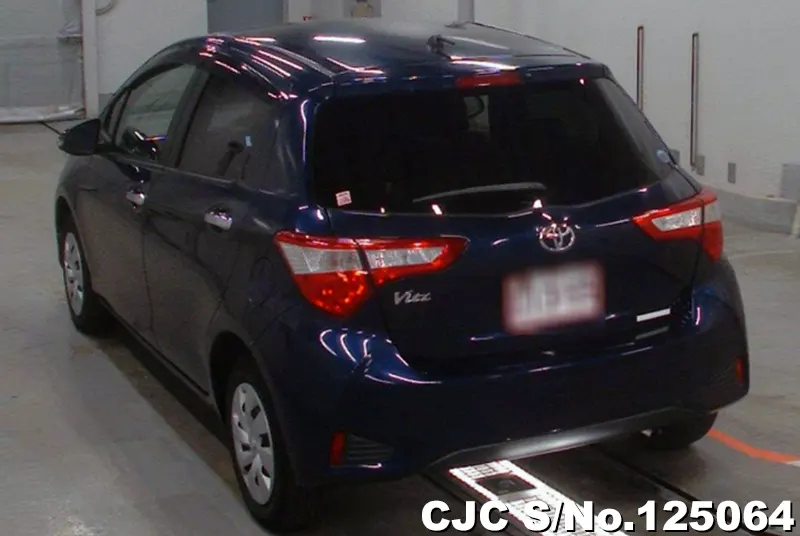 Toyota Vitz in Blue for Sale Image 1